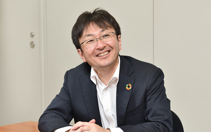 杉坂 和俊 氏